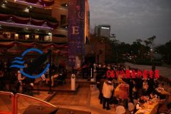 宴会气氛所能影响来宾的心情